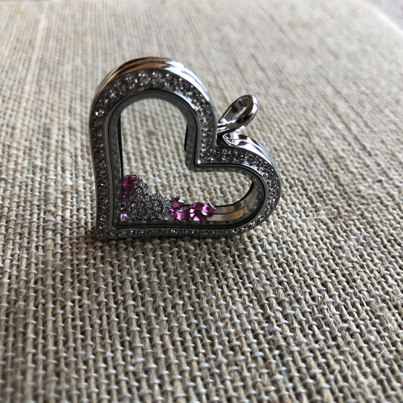 Large Silver Heart Locket w/ Swarovski Crystals - Picture 3 of 4